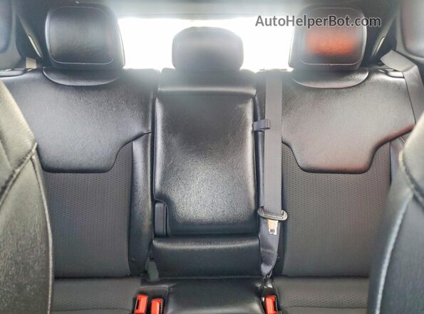 3C4NJDDN6RT577986 2024 JEEP COMPASS Black Vista de los asientos traseros