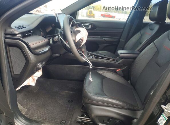 3C4NJDDN6RT577986 2024 JEEP COMPASS Black Vista interior delantera