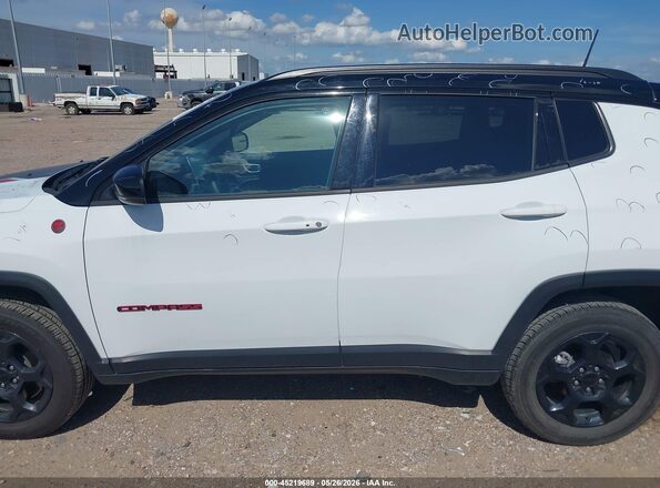 3C4NJDDNXRT602761 2024 JEEP COMPASS Белый Панорамный вид салона 360°