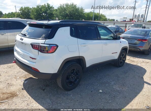 3C4NJDDNXRT602761 2024 JEEP COMPASS Белый Задняя правая четверть