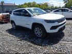 2022 Jeep Compass Latitude Lux 4x4 White vin: 3C4NJDFB3NT231990