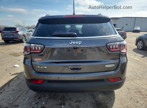 3C4NJDFB4NT211537 2022 JEEP COMPASS Gray Widok z tyłu