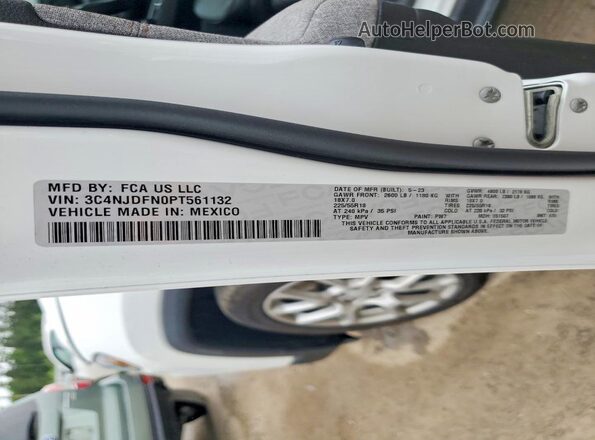3C4NJDFN0PT561132 2023 JEEP COMPASS Белый Панорамный вид салона 360°