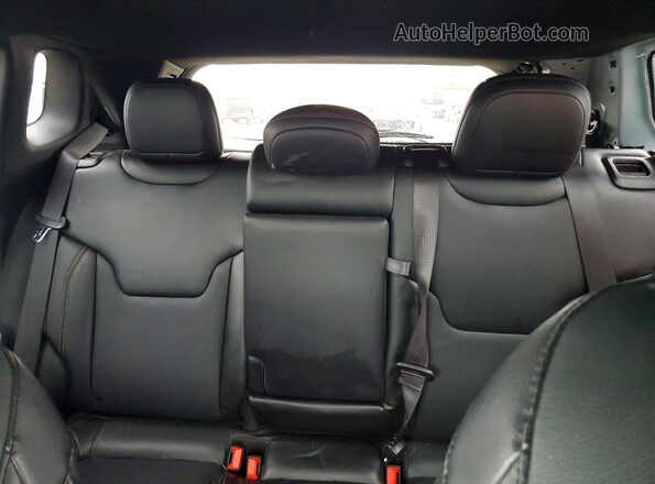 3C4NJDFN0PT561132 2023 JEEP COMPASS Белый Вид задних сидений