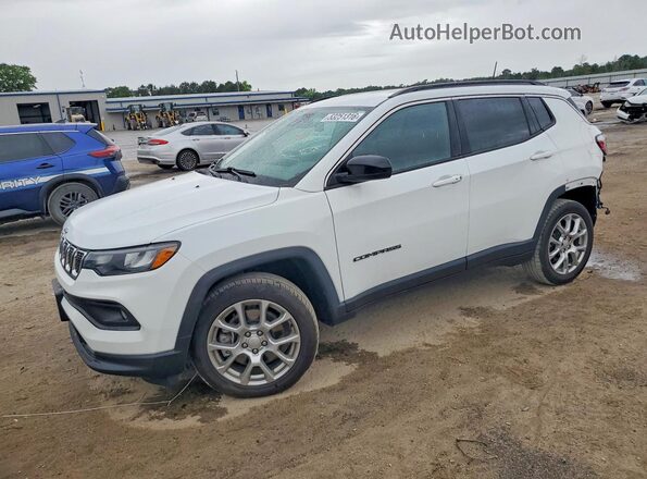 3C4NJDFN0PT561132 2023 JEEP COMPASS Белый Передняя левая четверть