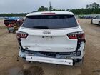 2023 Jeep Compass Latitude Lux Белый vin: 3C4NJDFN0PT561132