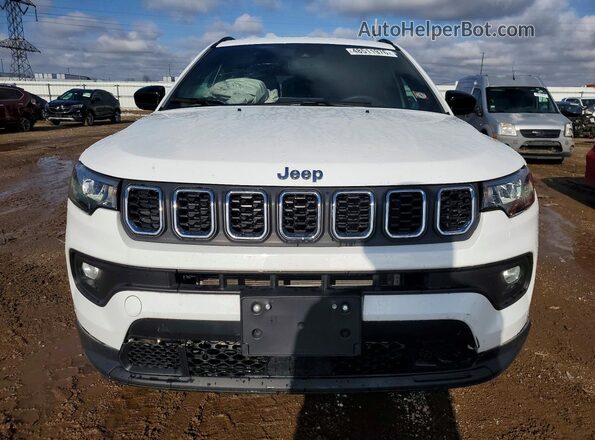 3C4NJDFN0RT166113 2024 JEEP COMPASS Белый Вид спереди