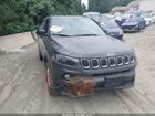 2024 Jeep Compass Latitude Lux Fwd Gray vin: 3C4NJDFN9RT153229