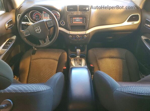 3C4PDCAB0LT253721 2020 DODGE JOURNEY Белый Вид панели приборов