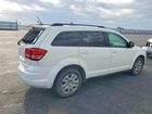2018 Dodge Journey Se Белый vin: 3C4PDCAB2JT427771