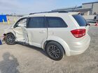 2018 Dodge Journey Se Кремовый vin: 3C4PDCAB2JT445798