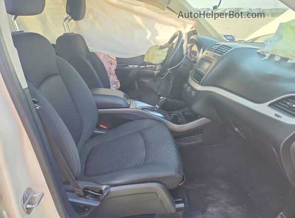 3C4PDCAB2JT445798 2018 DODGE JOURNEY Кремовый Вид салона спереди