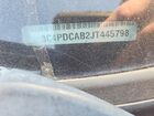 2018 Dodge Journey Se Кремовый vin: 3C4PDCAB2JT445798