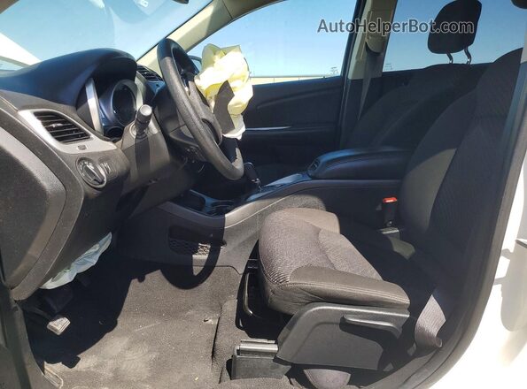 3C4PDCAB4KT864480 2019 DODGE JOURNEY White Вид салону спереду