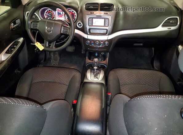3C4PDCAB4LT194530 2020 DODGE JOURNEY Red Widok deski rozdzielczej