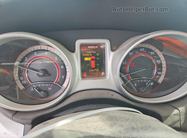 3C4PDCBG1JT428971 2018 DODGE JOURNEY Cream Vista del cuadro de instrumentos
