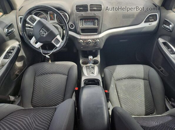 3C4PDCBG1JT428971 2018 DODGE JOURNEY Cream Vista del salpicadero