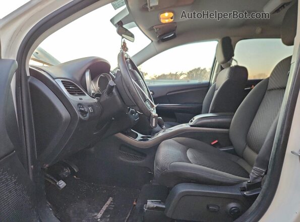 3C4PDCBG5HT510387 2017 DODGE JOURNEY White Widok wnętrza z przodu