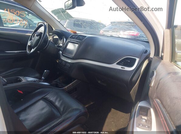 3C4PDCEG6KT707345 2019 DODGE JOURNEY White Вид салону спереду