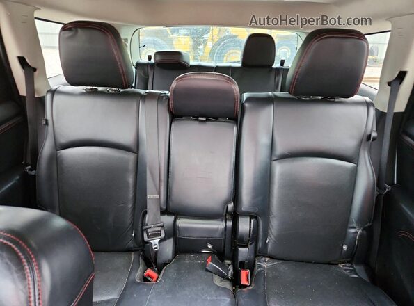 3C4PDCEG7JT380288 2018 DODGE JOURNEY Red Widok tylnych siedzeń