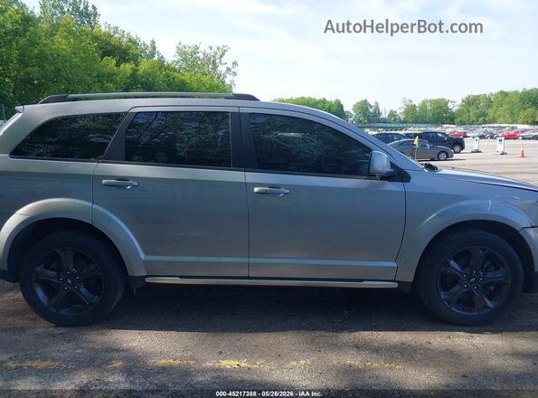 3C4PDCGB6LT266657 2020 DODGE JOURNEY Серебряный Вид задней части салона