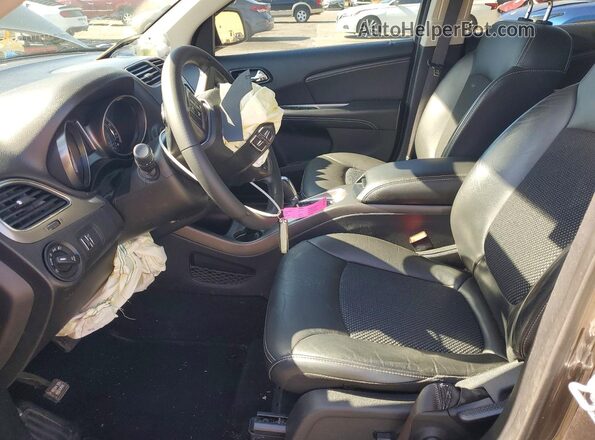 3C4PDCGG1KT751122 2019 DODGE JOURNEY Charcoal Вид салону спереду