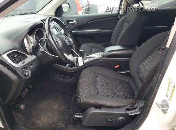 3C4PDDBG3JT390794 2018 DODGE JOURNEY White Widok wnętrza z przodu