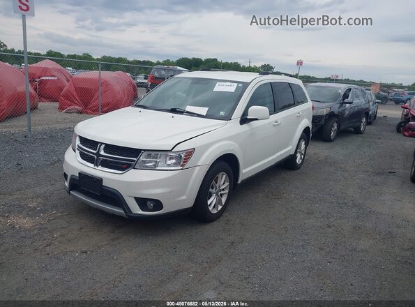3C4PDDBG4HT677958 2017 DODGE JOURNEY White Vista tres cuartos delantera izquierda