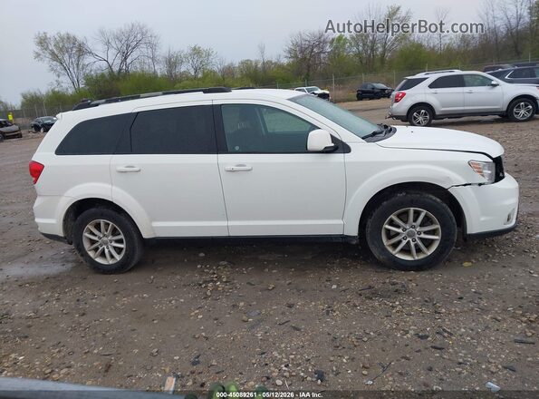 3C4PDDBG6HT563136 2017 DODGE JOURNEY White Widok wnętrza z tyłu