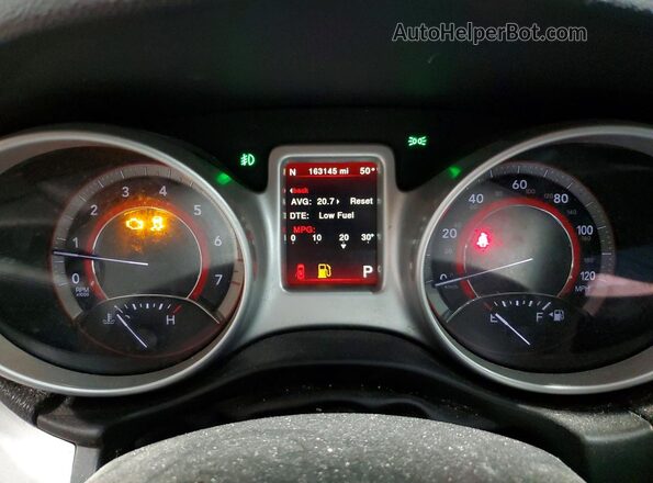 3C4PDDEG6KT720120 2019 DODGE JOURNEY Red Widok zestawu wskaźników