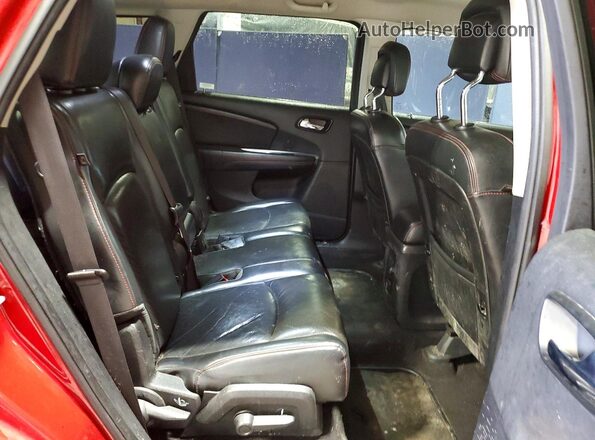 3C4PDDEG6KT720120 2019 DODGE JOURNEY Red Widok wnętrza z tyłu