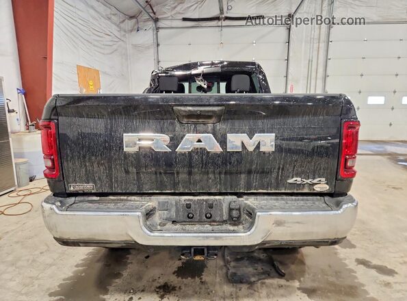 3C63R3CJXTG256548 2026 RAM 3500 Черный Вид сзади