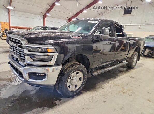 3C63R3CJXTG256548 2026 RAM 3500 Черный Передняя левая четверть