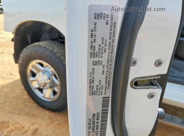 3C63R3GL0NG137986 2022 RAM 3500 Белый Вид подкапотного пространства