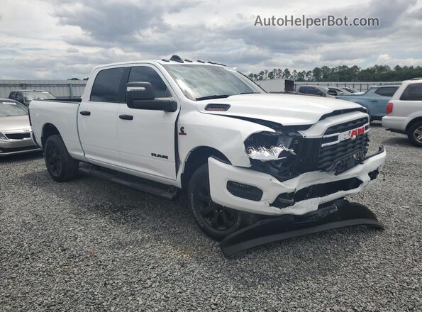 3C63R4DL0TG155900 2026 RAM 2500 Белый Передняя правая четверть