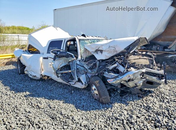 3C63RRGL0NG113724 2022 RAM 3500 Белый Передняя правая четверть