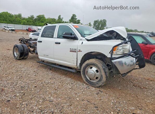 3C63RRGL5JG413141 2018 RAM 3500 Белый Передняя правая четверть