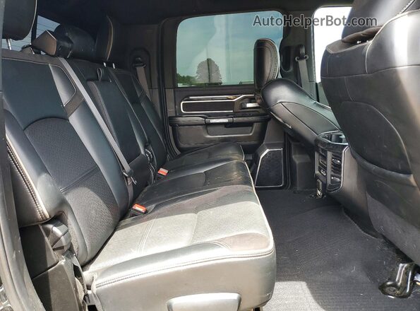 3C63RRML9KG536852 2019 RAM 3500 Black Widok tylnych siedzeń
