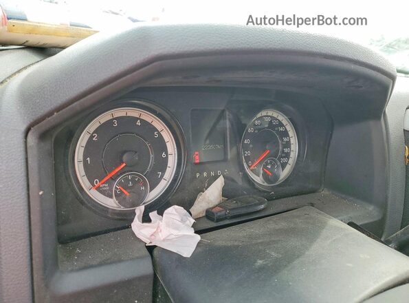 3C6JR6AT7GG177535 2016 RAM 1500 Черный Вид щитка приборов
