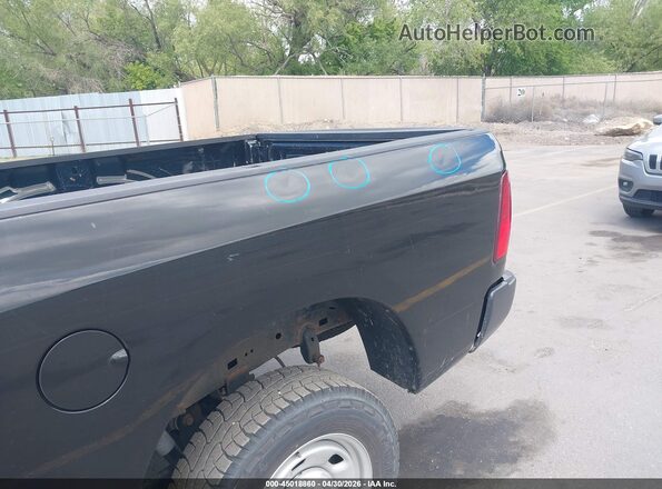3C6LR4AT6JG320043 2018 RAM 2500 Черный Вид спереди