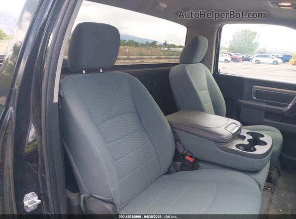 3C6LR4AT6JG320043 2018 RAM 2500 Черный Вид наклейки с VIN-кодом