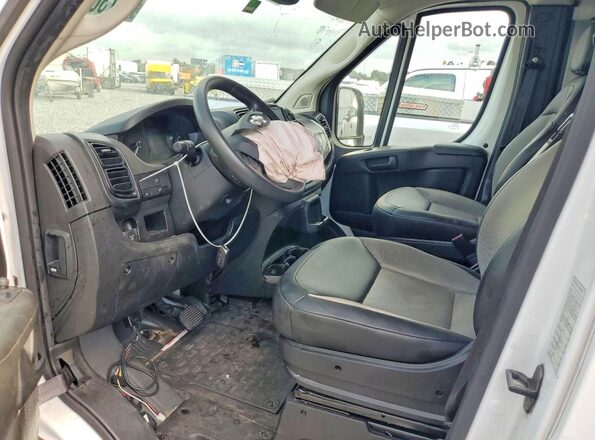 3C6LRVCG8PE551522 2023 RAM PROMASTER White Front interior view