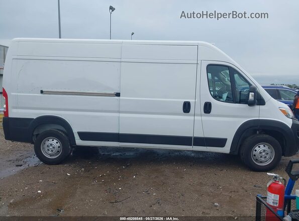 3C6LRVDG4PE533419 2023 RAM PROMASTER 2500 White Սալոնի հետևի տեսք