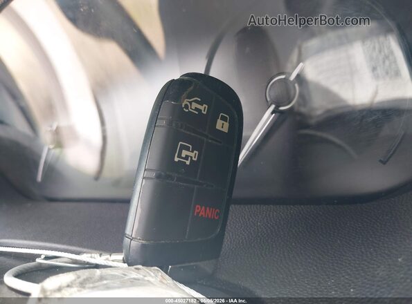 3C6LRVDG9SE512476 2025 RAM PROMASTER 2500 Белый Вид панели приборов