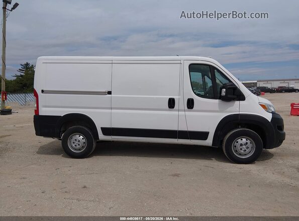 3C6LRVVG9PE603849 2023 RAM PROMASTER 2500 White Սալոնի հետևի տեսք