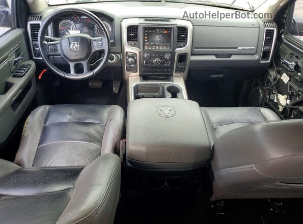 3C6RR6LT3HG687351 2017 RAM 1500 Серый Вид панели приборов