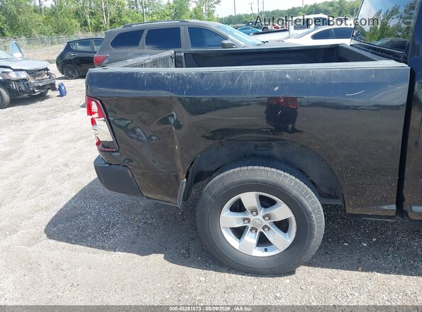3C6RR7KT7JG219457 2018 RAM 1500 Черный 