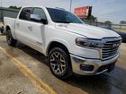2026 Ram 1500 Laramie Белый vin: 3C6SRFJPXT4180772 Damage: Front Bumper Right Molding, Chipped, 9