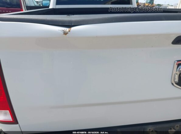 3C6TR4HT0JG356011 2018 RAM 2500 Белый Вид спереди
