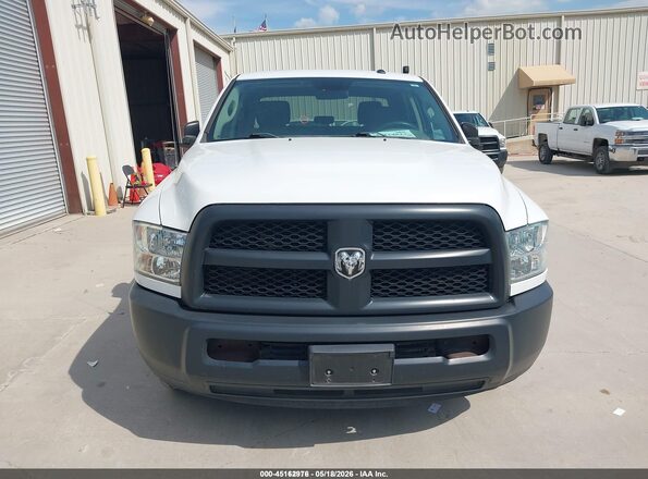 3C6TR4HT0JG356011 2018 RAM 2500 Белый Вид щитка приборов